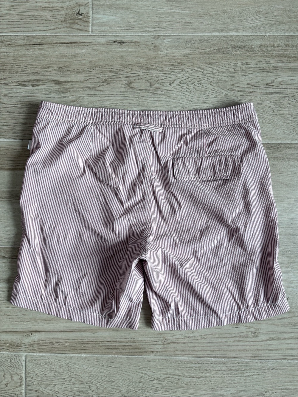 Men’s Onia Calder 7” Striped Seersucker Swim Trunks Size 34 Waist - Picture 6 of 8